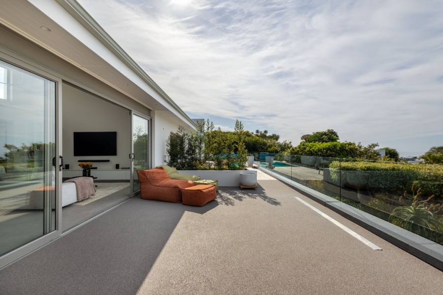 6 Bedroom Property for Sale in Cutty Sark Western Cape